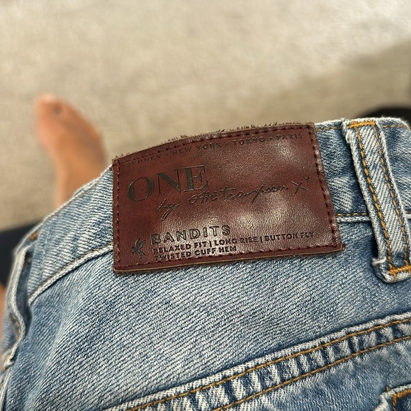 One Teaspoon Bandits Shorts - Picture 4 of 4